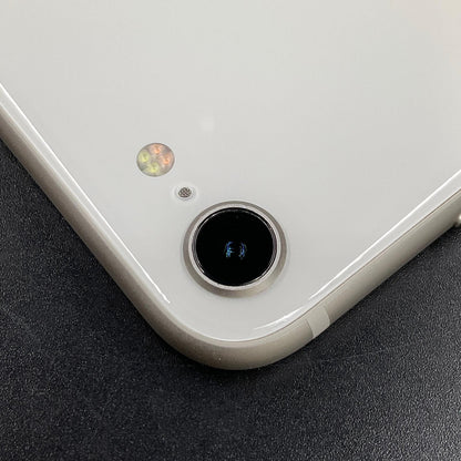 【全額返金保証】【最速発送】Apple iPhone iPhone SE（第3世代） 64GB スターライト au 白ロム 動作確認済 86%