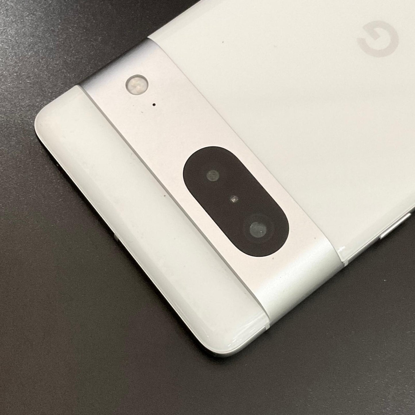 【最速発送】Google Pixel 7 128GB スノー au【難有】