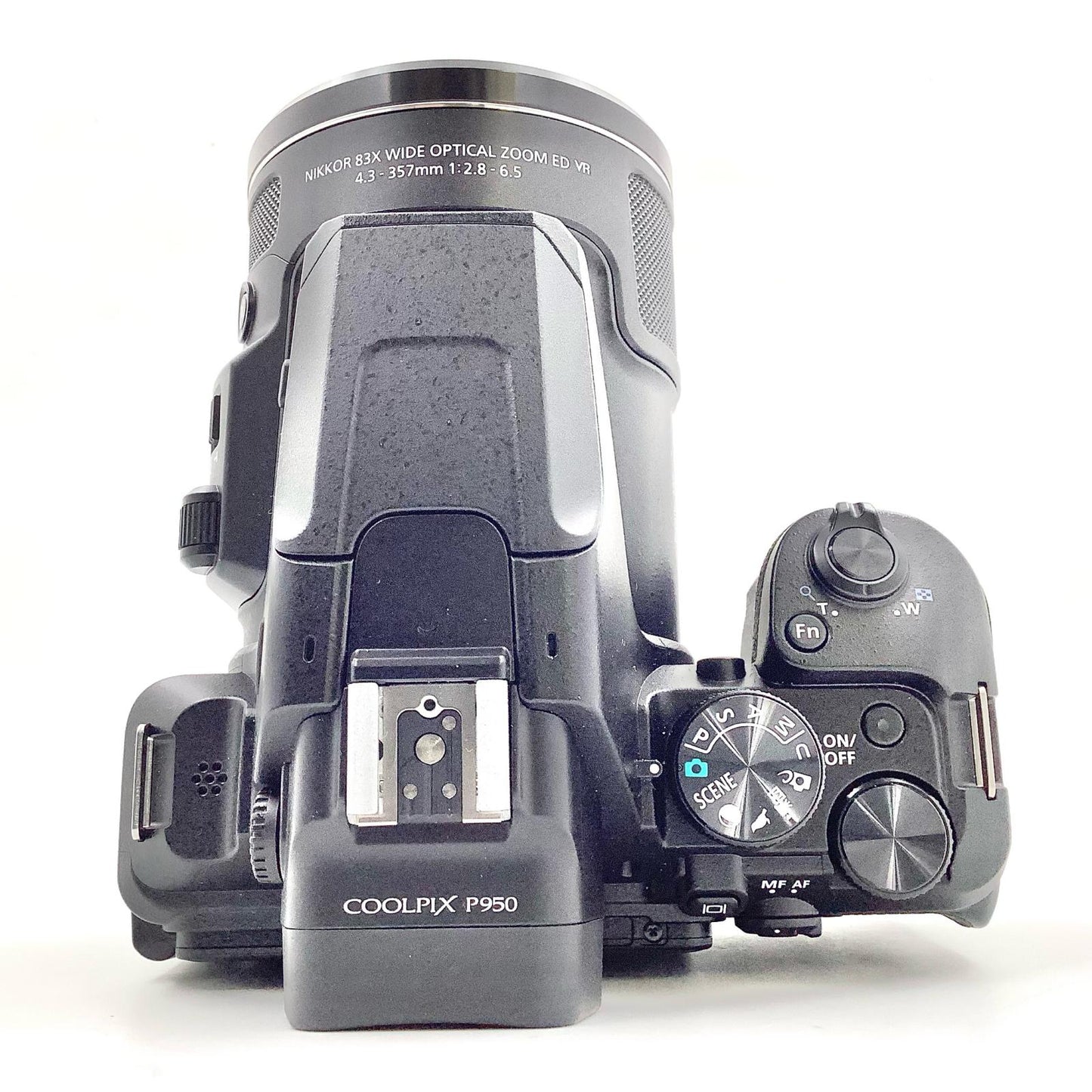 【全額返金保証】【最速発送】Nikon コンパクトデジタルカメラ COOLPIX P950 美品 動作確認済
