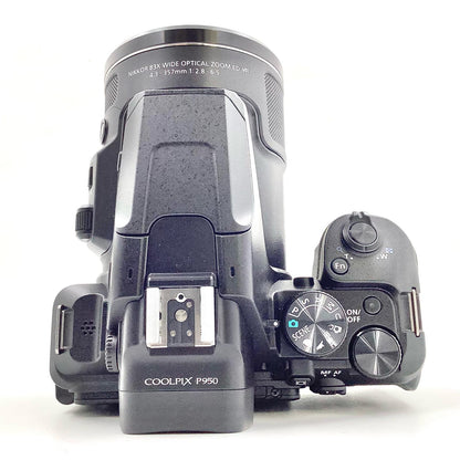 【全額返金保証】【最速発送】Nikon コンパクトデジタルカメラ COOLPIX P950 美品 動作確認済