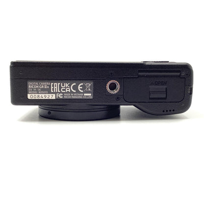 【全額返金保証】【最速発送】RICOH コンパクトデジタルカメラ GR IIIx 美品 動作確認済