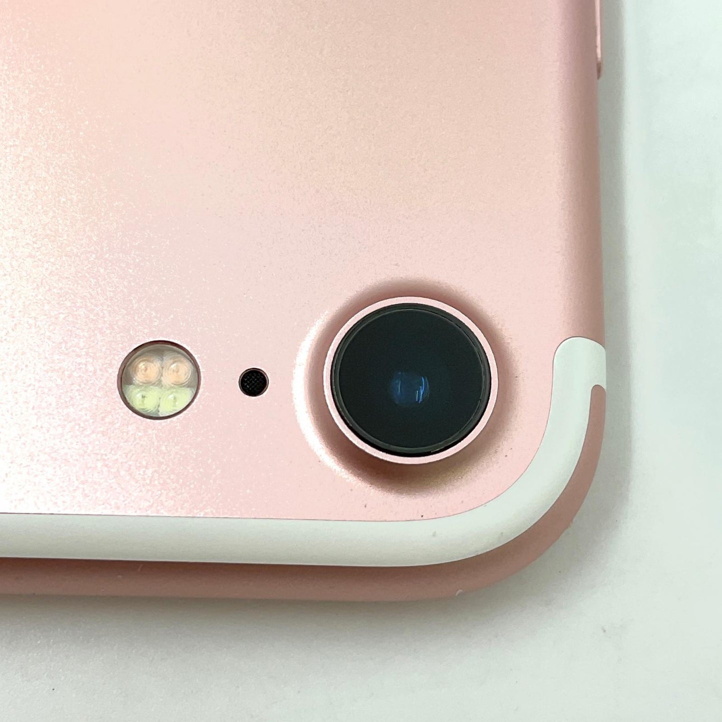 【全額返金保証】【最速発送】Apple iPhone iPhone 7 128GB ローズゴールド au 白ロム 美品 動作確認済 88%