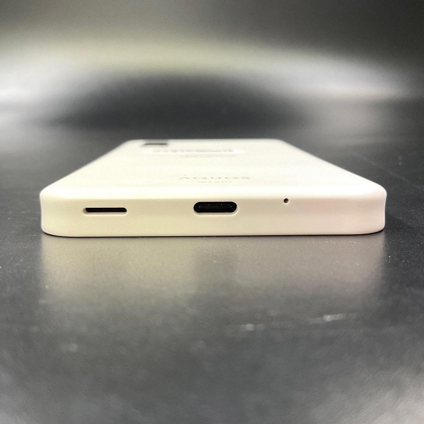 【全額返金保証】【最速発送】SHARP AQUOS wish2 64GB ホワイト docomo SH-51C 白ロム 超美品 動作確認済