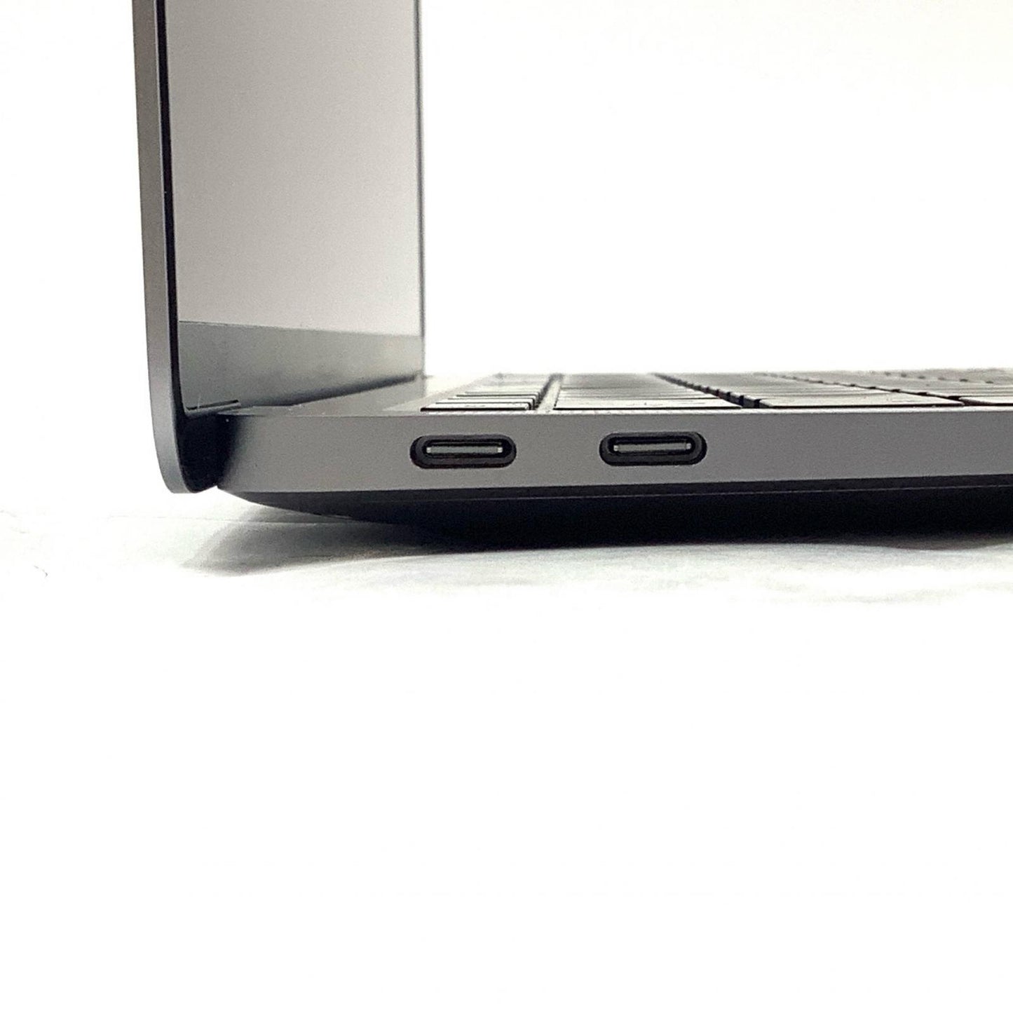 【全額返金保証】【最速発送】Apple MacBook Air 13.3インチ 2020 Apple M1 8GB SSD 256GB スペースグレイ 97% 動作確認済