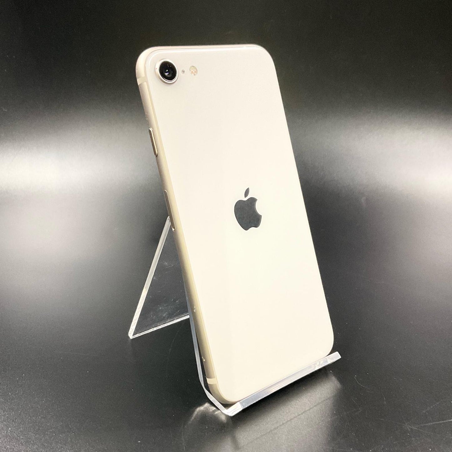 【全額返金保証】【最速発送】Apple iPhone iPhone SE（第3世代） 64GB スターライト Softbank 動作確認済 84%