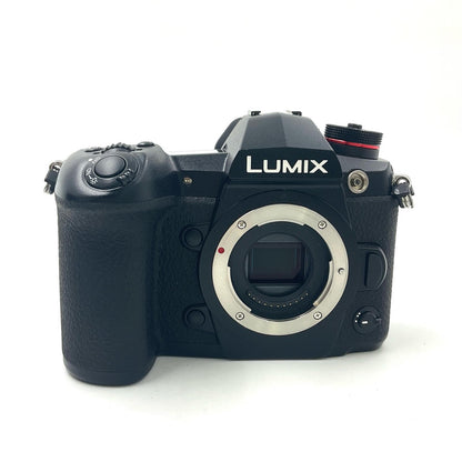 【全額返金保証】【最速発送】Panasonic デジタル一眼 LUMIX DC-G9 ボディ ブラック 動作確認済