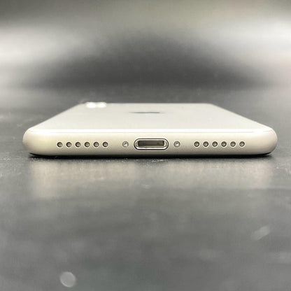 【全額返金保証】【最速発送】Apple iPhone iPhone SE（第3世代） 64GB スターライト au 白ロム 超美品 動作確認済 96%