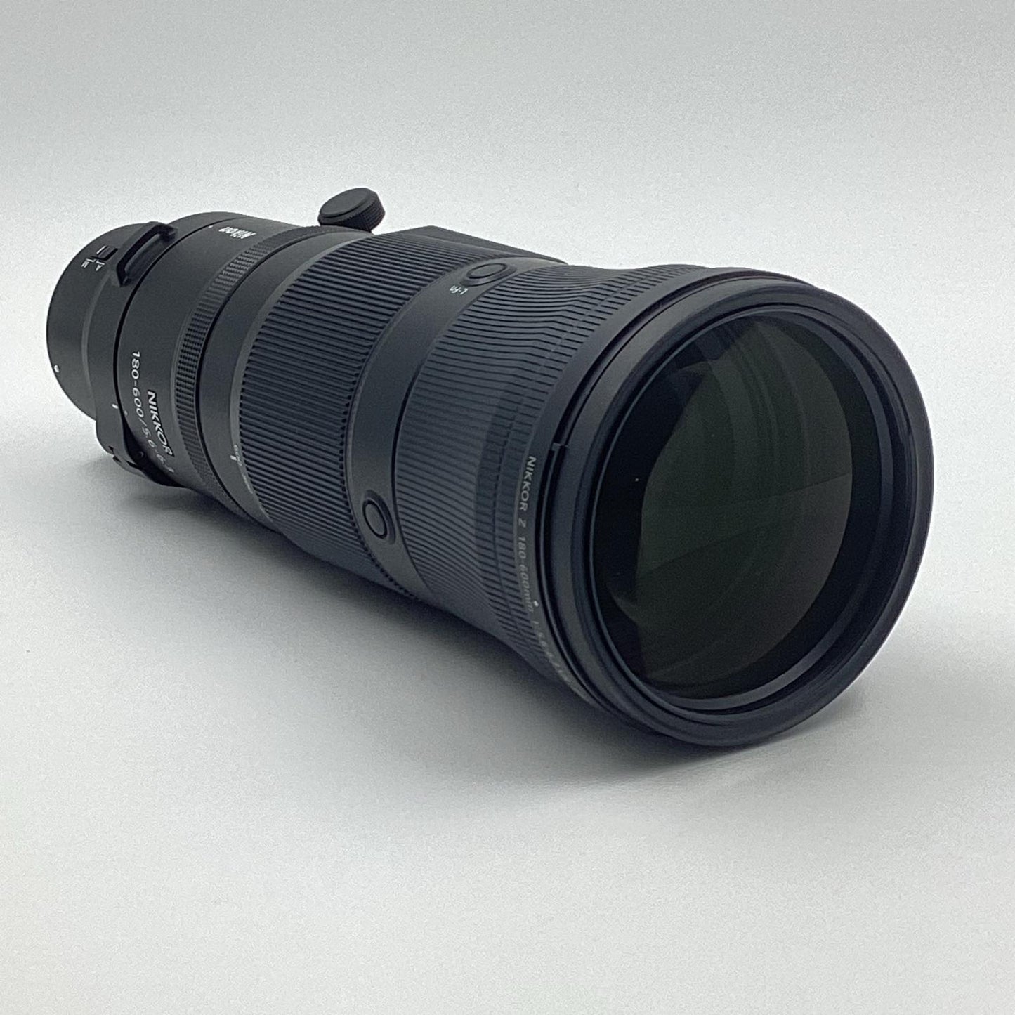 【全額返金保証】【最速発送】Nikon NIKKOR Z 180-600mm f/5.6-6.3 VR 美品 動作確認済