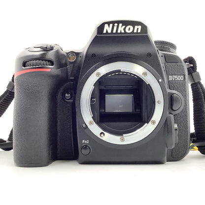 【最速発送】Nikon デジタル一眼 D7500 ボディ ブラック【難有】