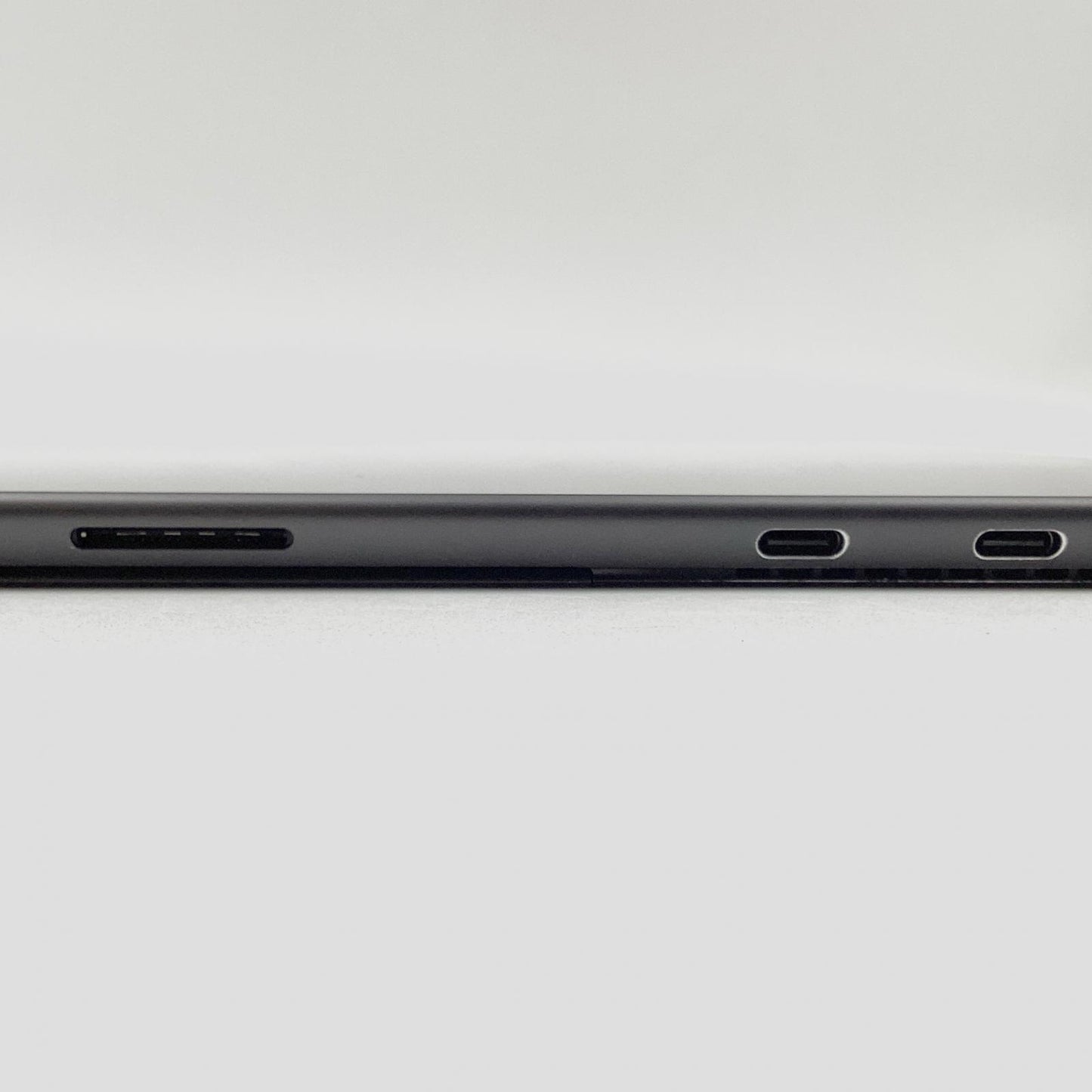 【全額返金保証】【最速発送】Microsoft Surface Pro 8 11th Gen Intel(R) Core(TM) i5-1135G7 @ 2.40GHz 8GB M.2 SSD 256GB 80.1% 動作確認済