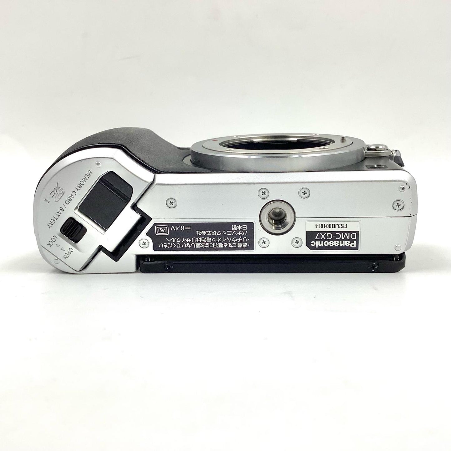【全額返金保証】【最速発送】Panasonic デジタル一眼 LUMIX DMC-GX7 ボディ シルバー 動作確認済