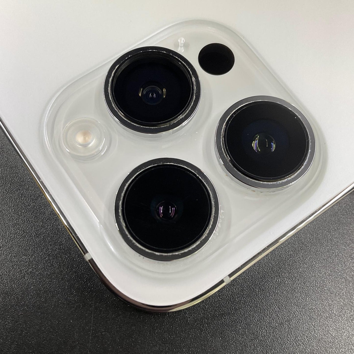【全額返金保証】【最速発送】Apple iPhone iPhone 14 Pro 128GB シルバー SIMフリー 美品 動作確認済 84%