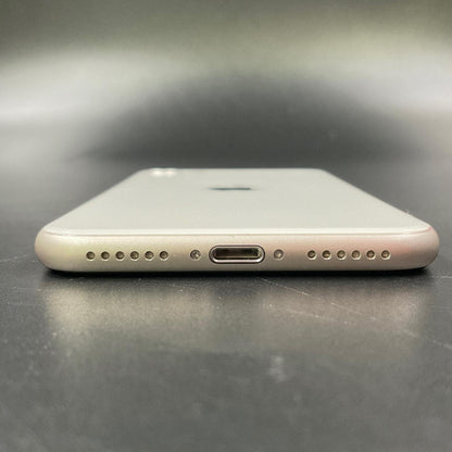 【全額返金保証】【最速発送】Apple iPhone iPhone SE（第3世代） 128GB スターライト Softbank 美品 動作確認済 78%