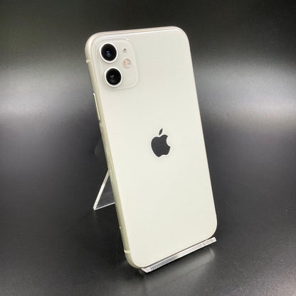 【全額返金保証】【最速発送】Apple iPhone iPhone 11 64GB ホワイト docomo 白ロム 動作確認済 81%