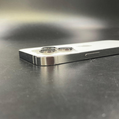 【全額返金保証】【最速発送】Apple iPhone iPhone 13 Pro 256GB シルバー SIMフリー 動作確認済 84%