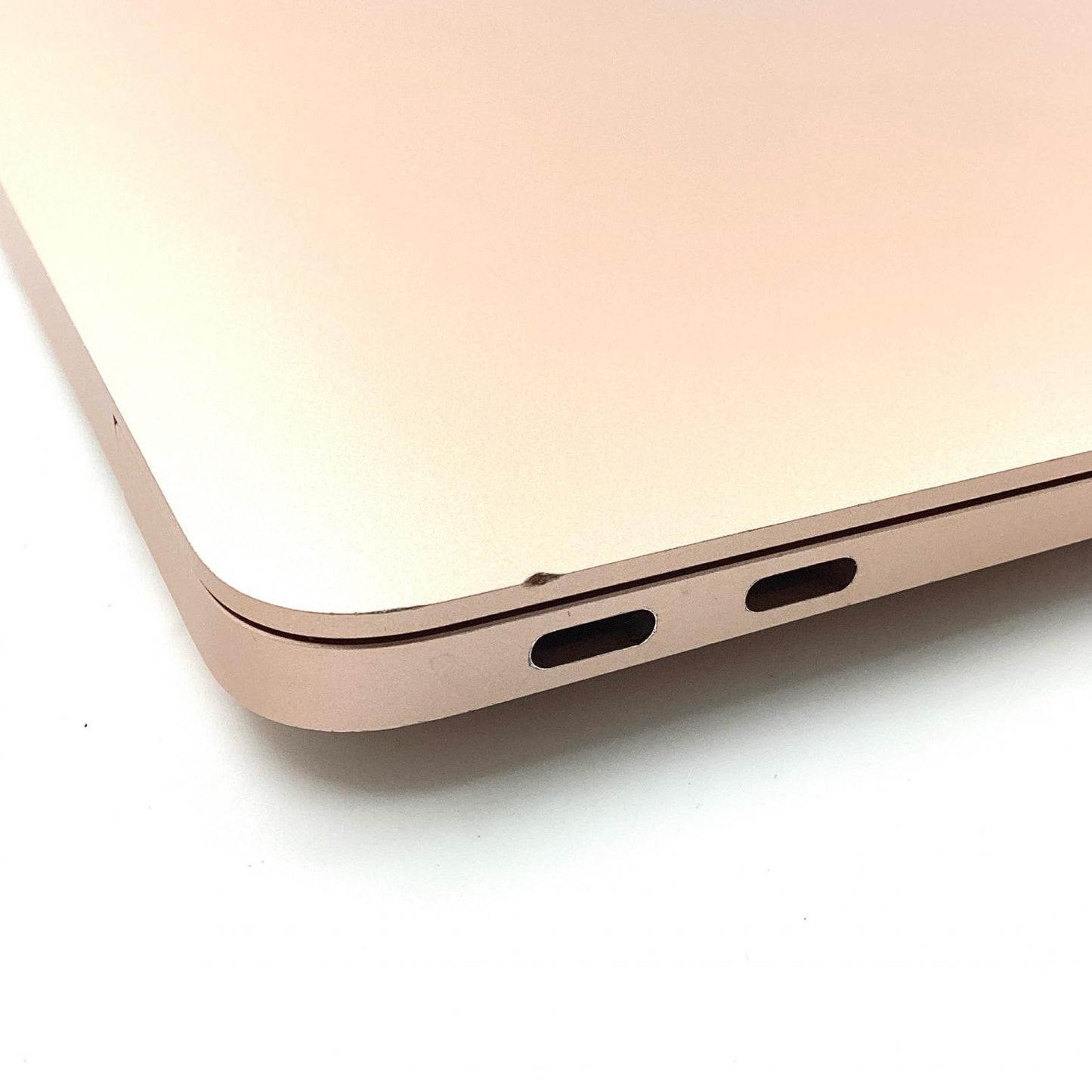 【全額返金保証】【最速発送】Apple MacBook Air 13.3インチ 2020 Apple M1 8GB SSD 256GB ゴールド 96% 動作確認済