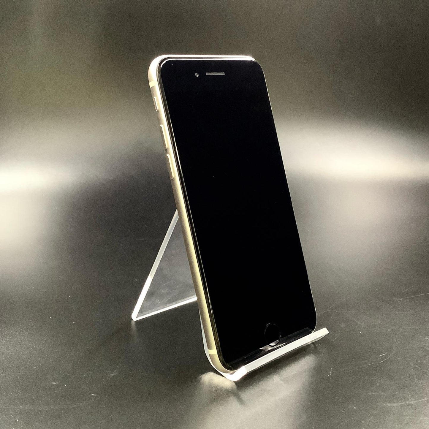 【全額返金保証】【最速発送】Apple iPhone iPhone SE（第3世代） 64GB スターライト SIMフリー 美品 動作確認済 85%