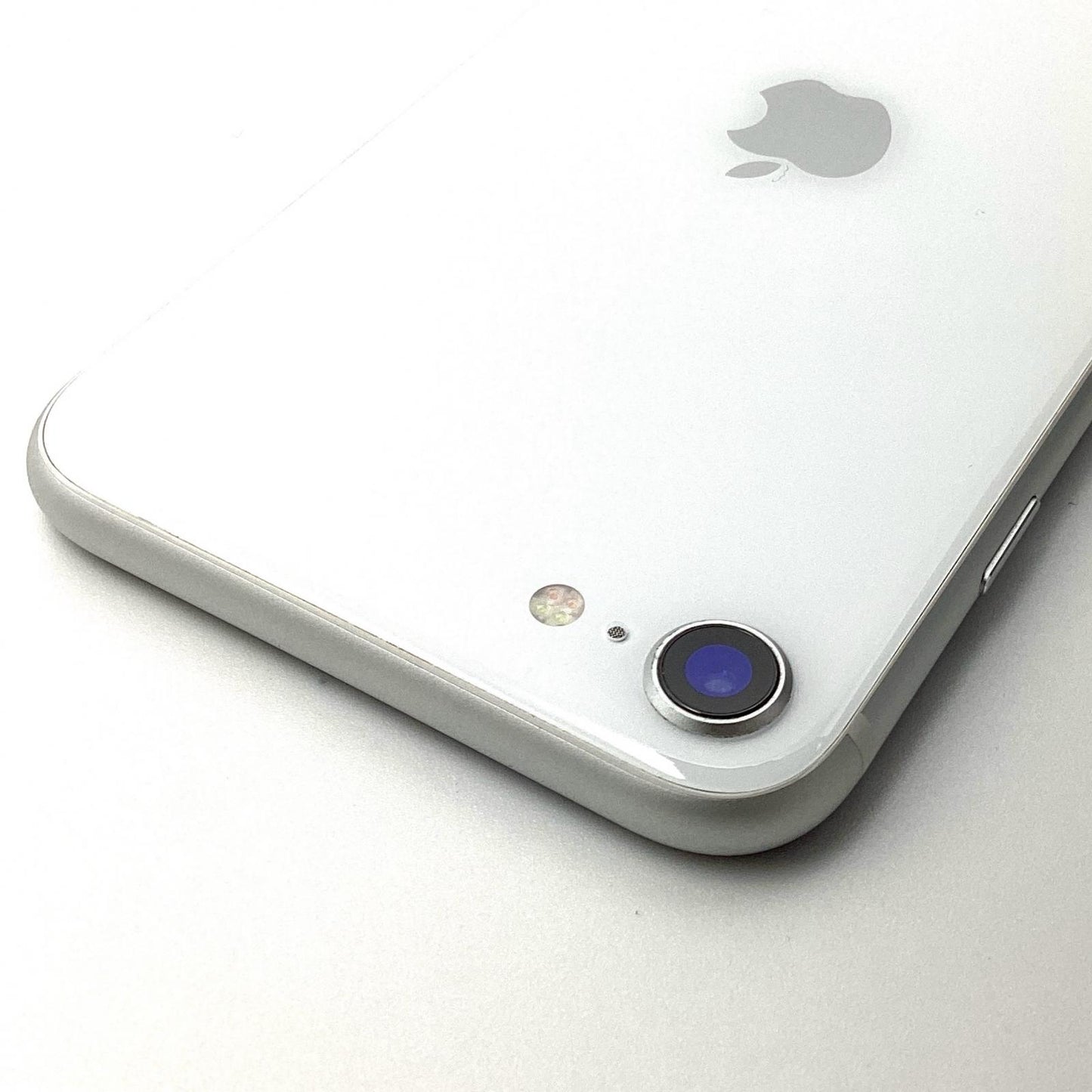 【最速発送】Apple iPhone iPhone SE（第2世代） 64GB ホワイト au 白ロム【難有】 100%