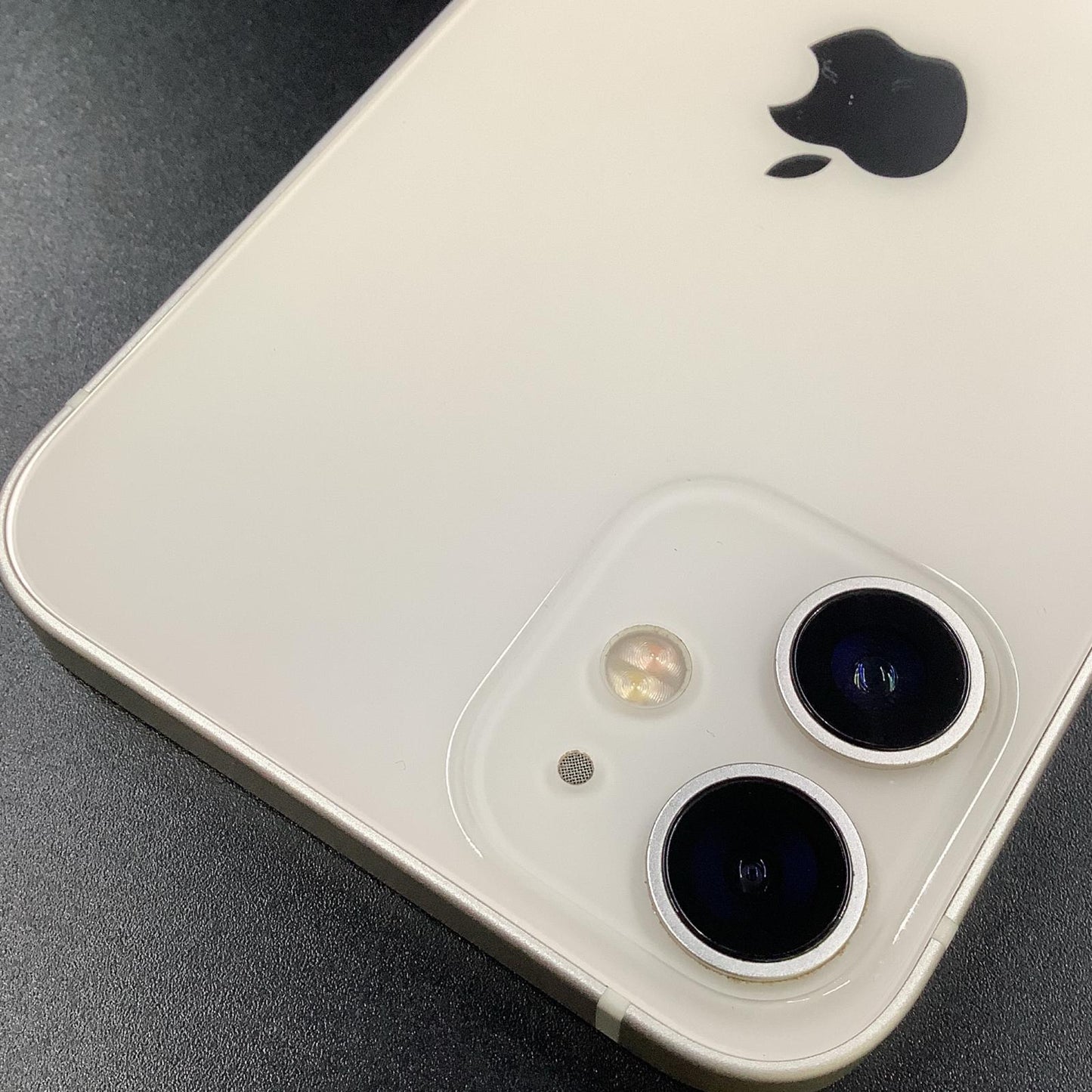 【全額返金保証】【最速発送】Apple iPhone iPhone 12 mini 64GB ホワイト 動作確認済 75%