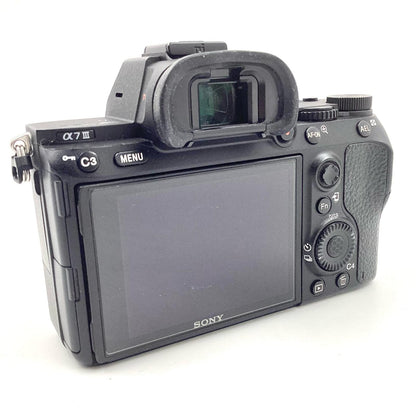 【全額返金保証】【最速発送】Sony デジタル一眼 α7 III ILCE-7M3 ボディ ブラック 美品 動作確認済