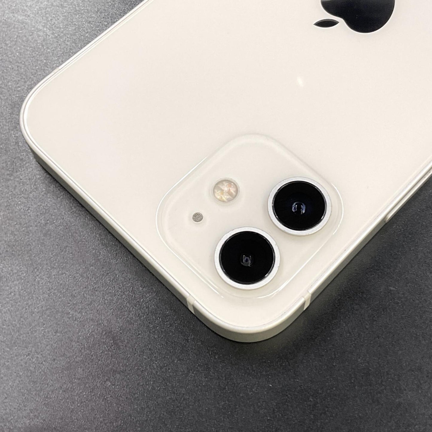 【全額返金保証】【最速発送】Apple iPhone iPhone 12 128GB ホワイト au 白ロム 動作確認済 80%