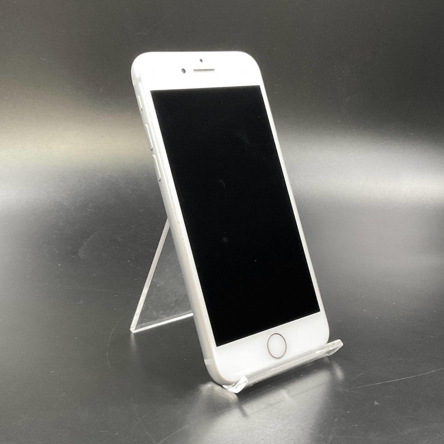 【全額返金保証】【最速発送】Apple iPhone iPhone 8 64GB シルバー au 白ロム 美品 動作確認済 87%