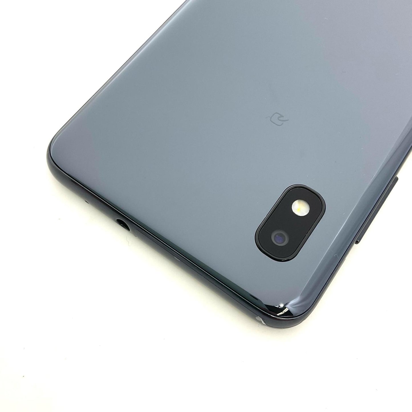 【全額返金保証】【最速発送】SAMSUNG Galaxy A21 64GB ブラック au SCV49 白ロム 動作確認済