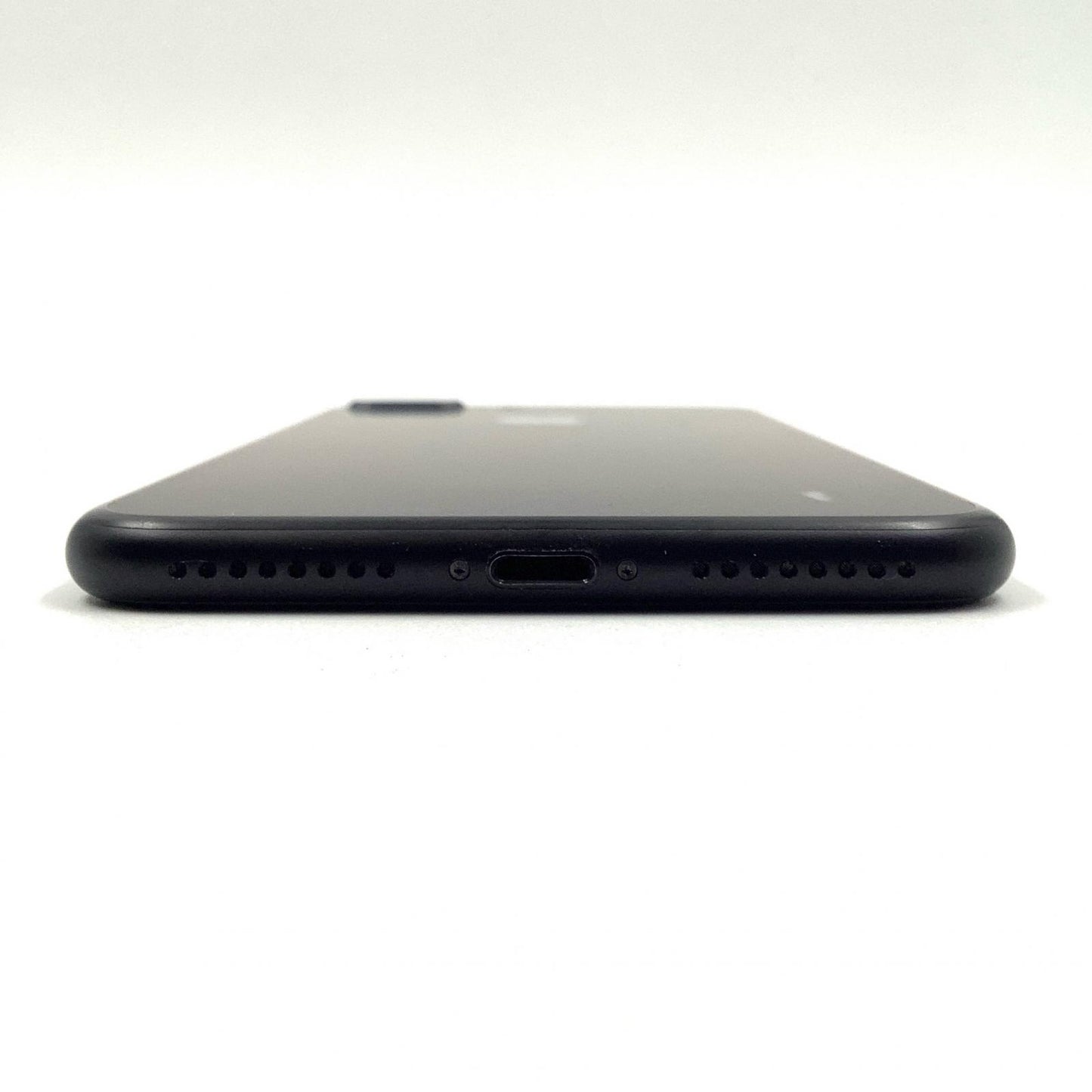 【全額返金保証】【最速発送】Apple iPhone iPhone 7 Plus 128GB ブラック SIMフリー 動作確認済 88%