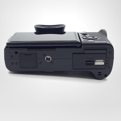 【全額返金保証】【最速発送】FUJIFILM デジタル一眼 X-T2 ボディ ブラック 超美品 動作確認済