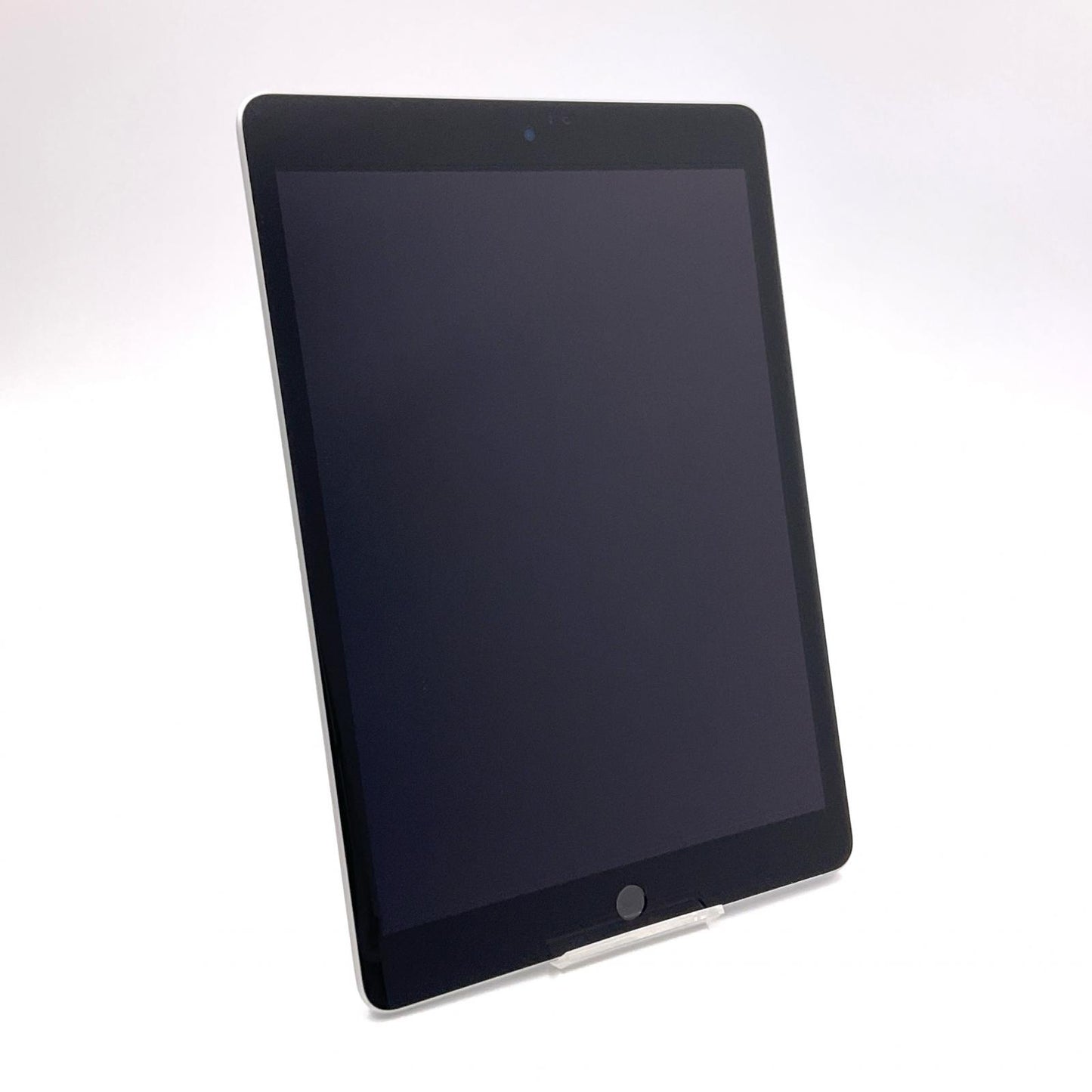 【全額返金保証】【最速発送】Apple iPad iPad 10.2インチ 第9世代 64GB シルバー Wi-Fi 動作確認済