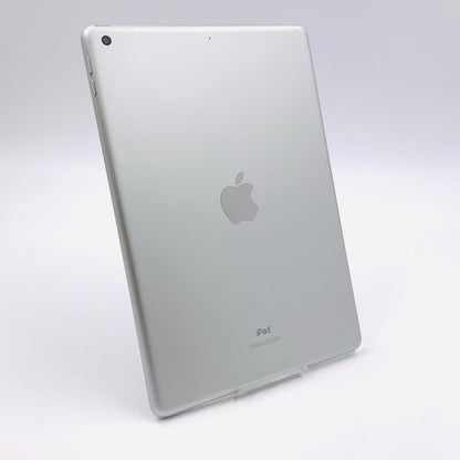【全額返金保証】【最速発送】Apple iPad iPad 10.2インチ 第9世代 64GB シルバー Wi-Fi 動作確認済