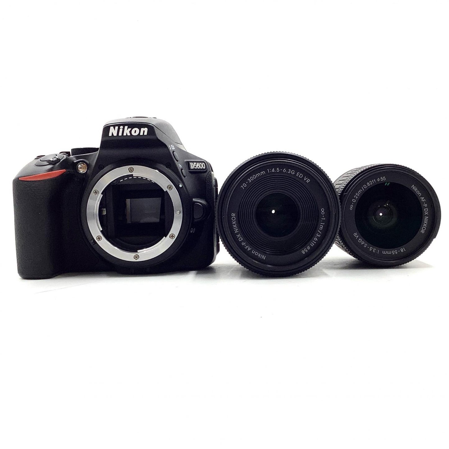 【全額返金保証】【最速発送】Nikon デジタル一眼 D5600 ダブルズームキット ブラック 美品 動作確認済