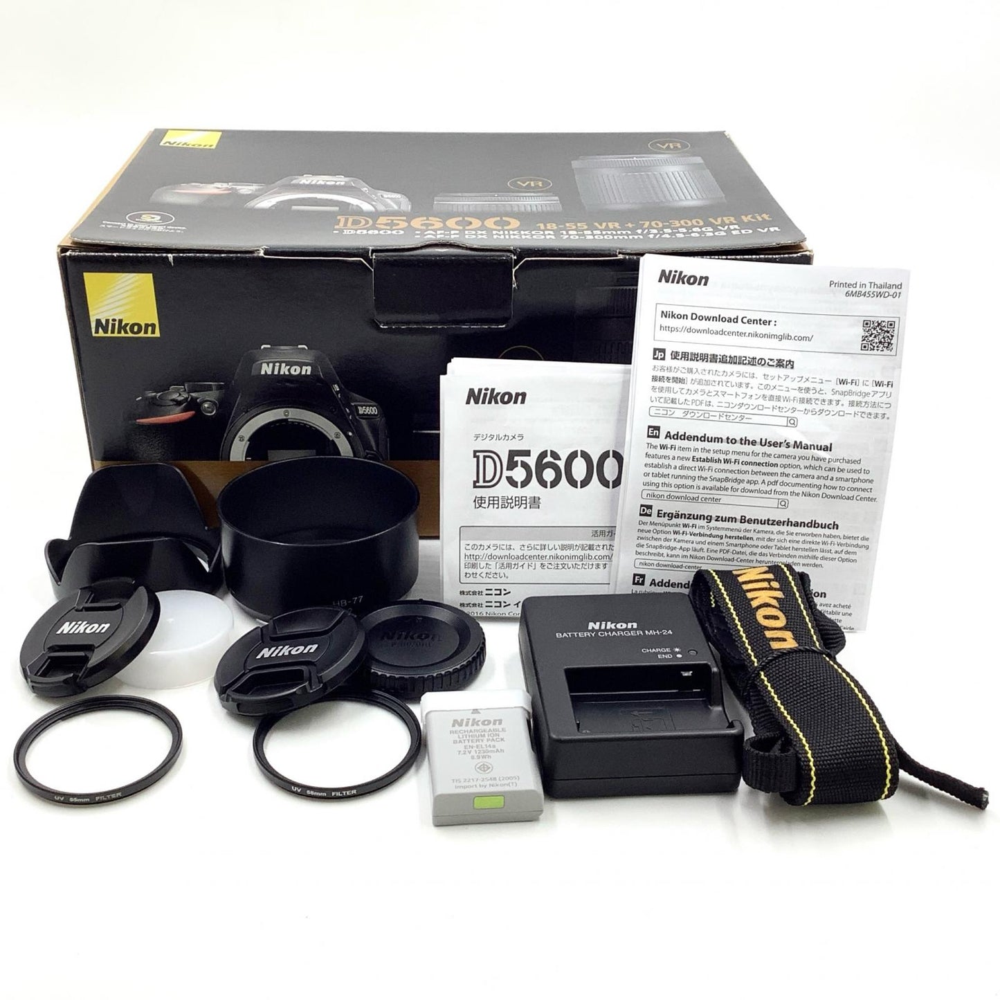 【全額返金保証】【最速発送】Nikon デジタル一眼 D5600 ダブルズームキット ブラック 美品 動作確認済
