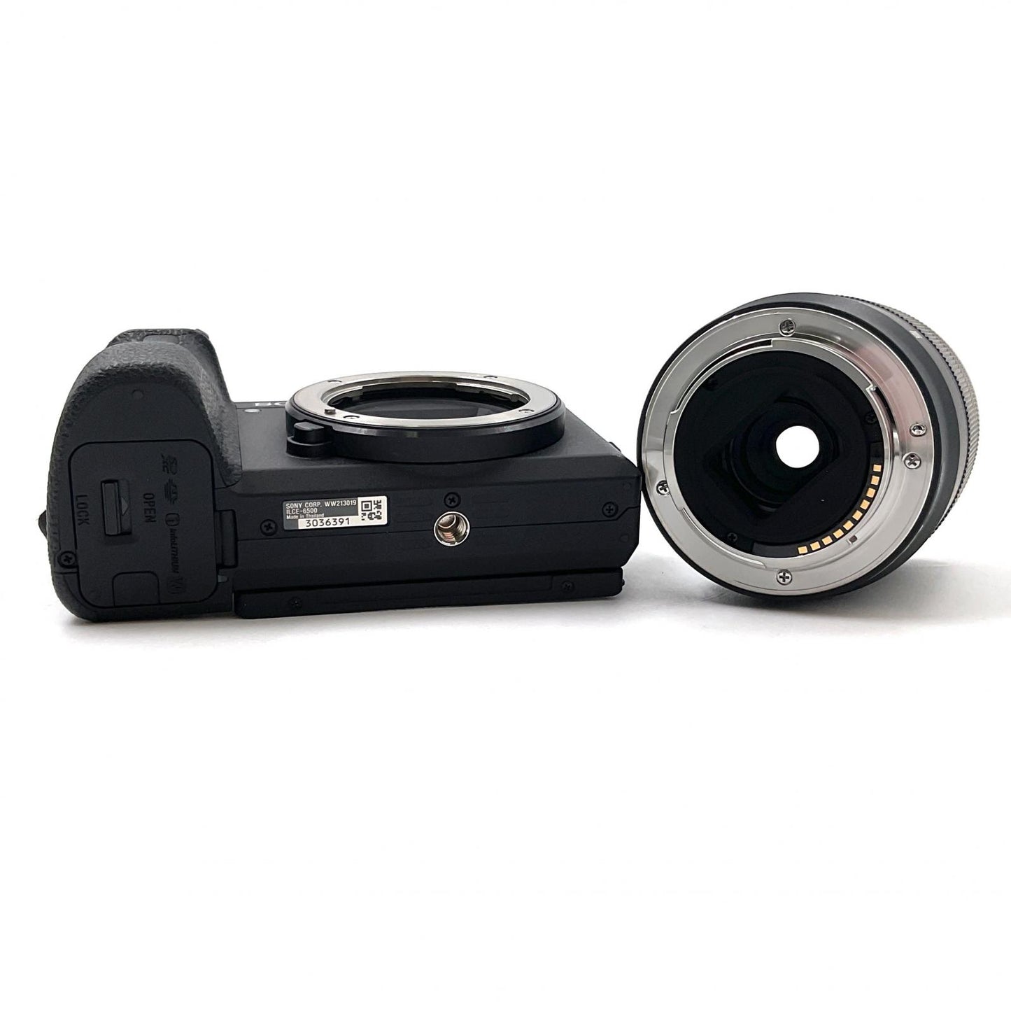 【全額返金保証】【最速発送】Sony デジタル一眼 α6500 ILCE-6500M 高倍率ズームレンズキット ブラック 美品 動作確認済
