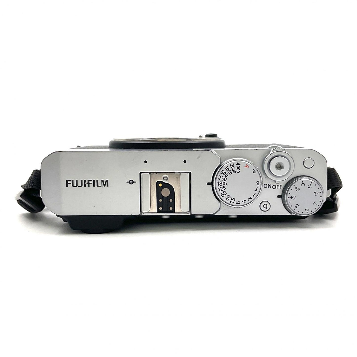 【全額返金保証】【最速発送】FUJIFILM デジタル一眼 FUJIFILM X-E4 ボディ シルバー 美品 動作確認済