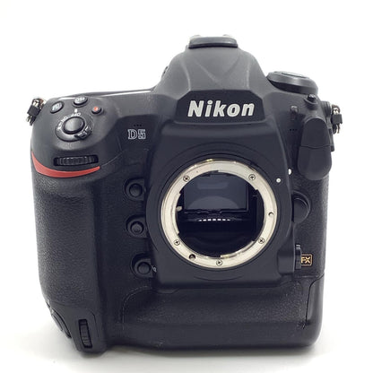 【全額返金保証】【最速発送】Nikon デジタル一眼 D5 XQD-Type ボディ ブラック 動作確認済