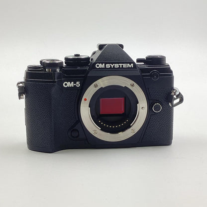 【全額返金保証】【最速発送】OLYMPUS デジタル一眼 OM SYSTEM OM-5 ボディ  ブラック 美品 動作確認済