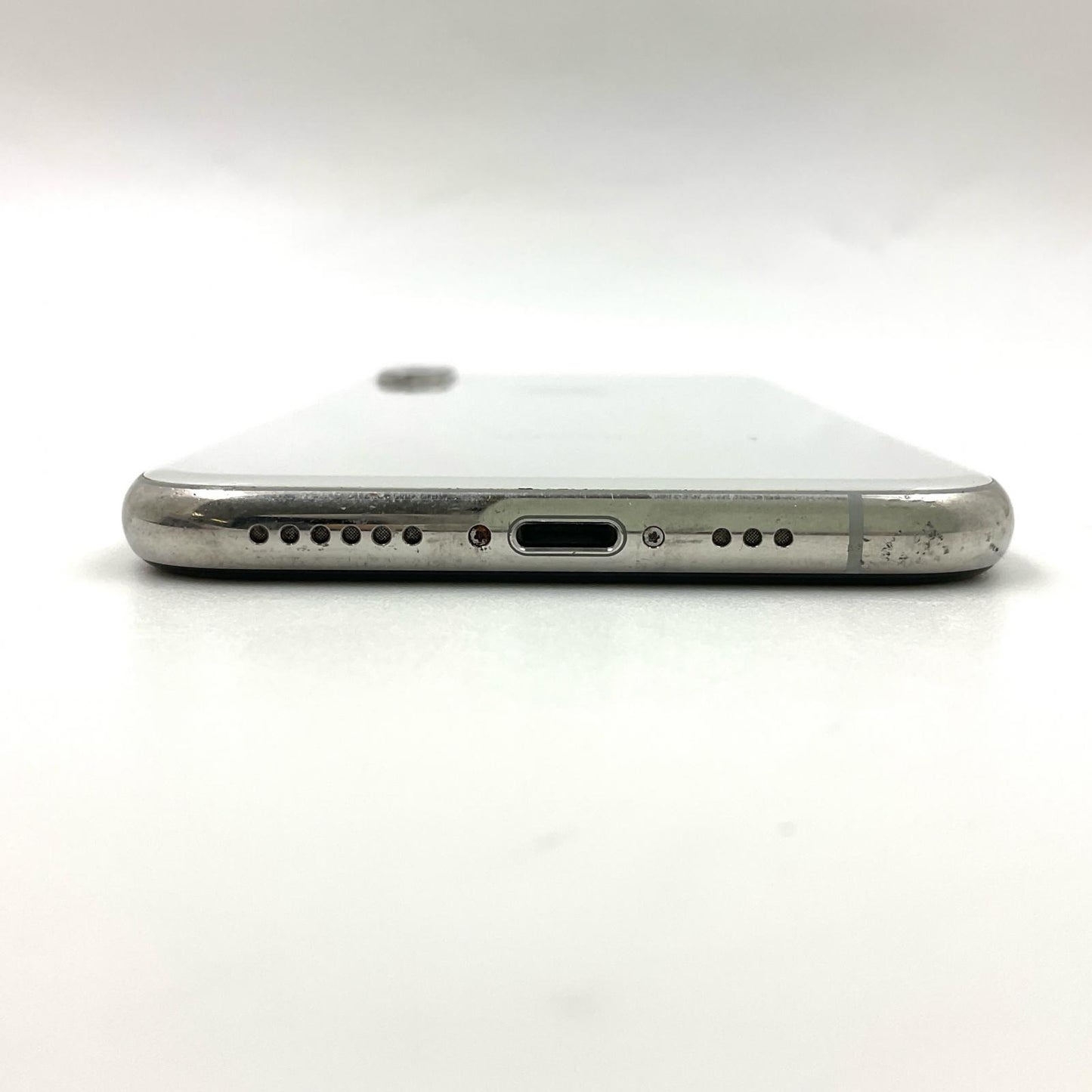 【全額返金保証】【最速発送】Apple iPhone iPhone XS 256GB シルバー Softbank 白ロム 動作確認済 82%
