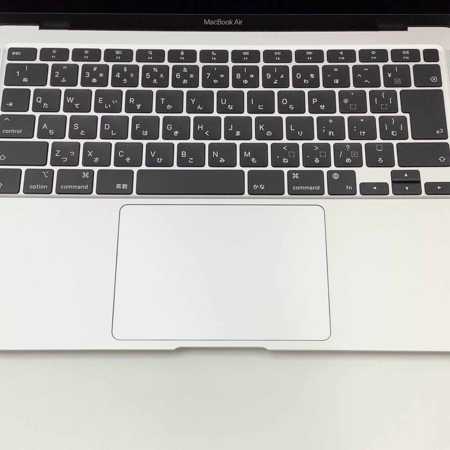 【全額返金保証】【最速発送】Apple MacBook Air 13.3インチ 2020 Apple M1 8GB SSD 512GB シルバー 100% 美品 動作確認済
