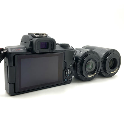 【全額返金保証】【最速発送】Canon デジタル一眼 　EOS Kiss M2 ダブルズームキット ブラック 動作確認済