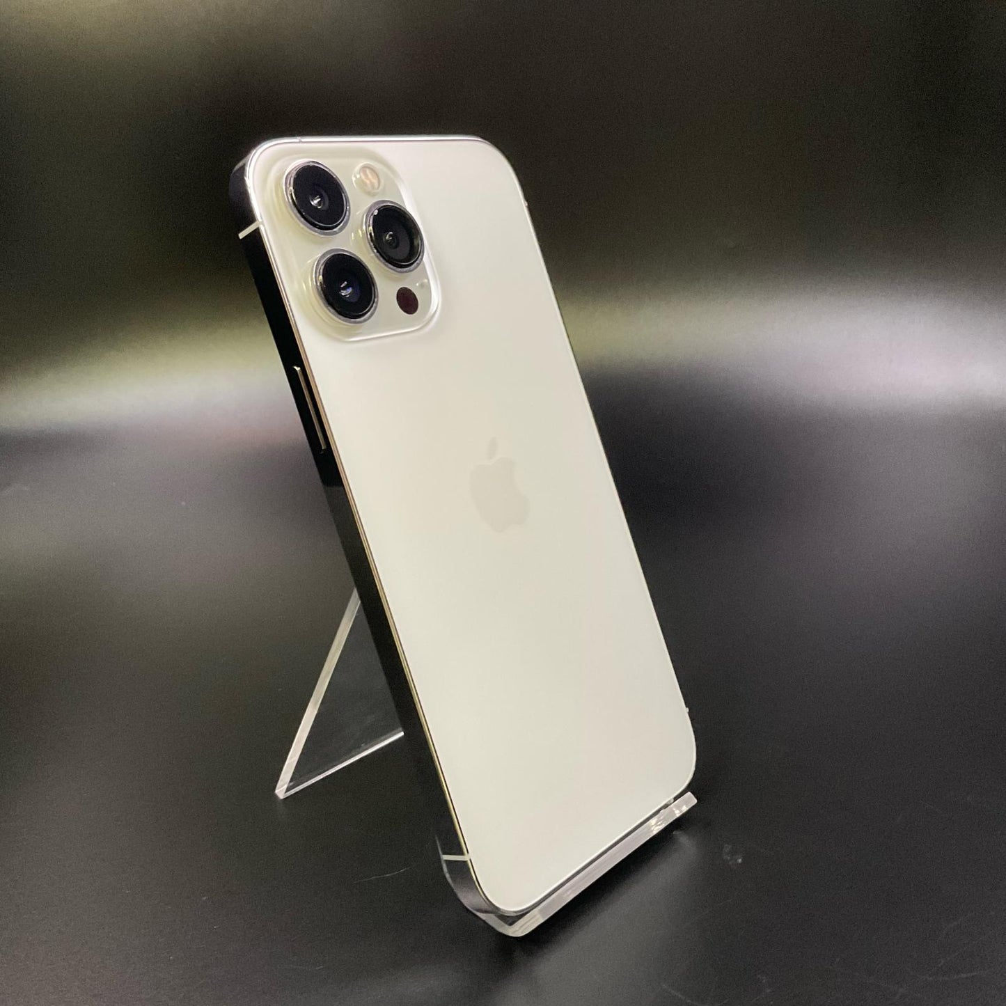 【最速発送】Apple iPhone iPhone 13 Pro Max 128GB シルバー au 白ロム【難有】 87%