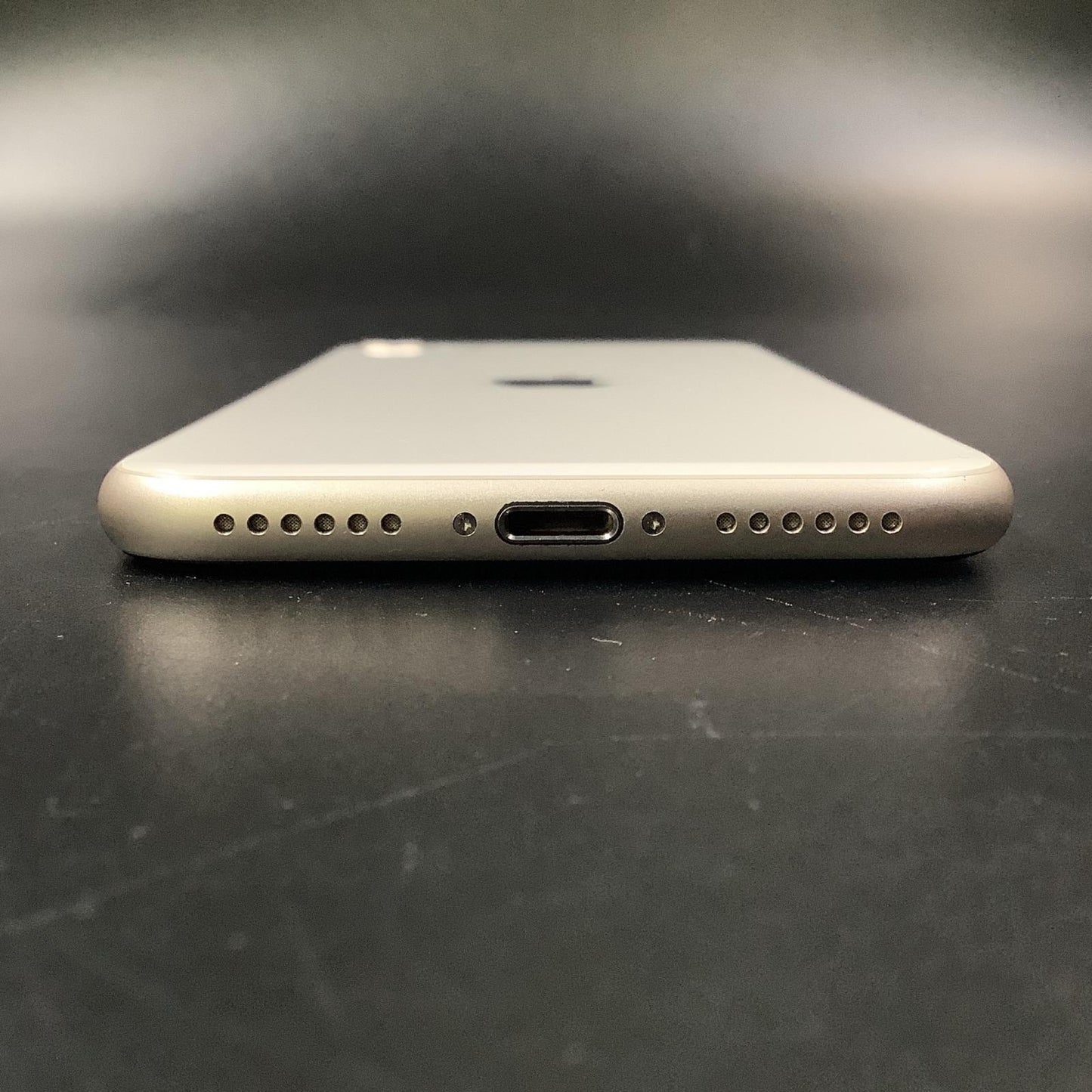 【全額返金保証】【最速発送】Apple iPhone iPhone SE（第3世代） 128GB スターライト Softbank 動作確認済 80%