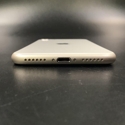 【全額返金保証】【最速発送】Apple iPhone iPhone SE（第3世代） 128GB スターライト Softbank 動作確認済 80%