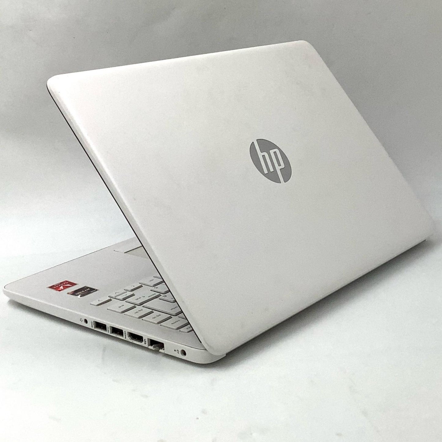 【全額返金保証】【最速発送】HP 14S-DK0101AU AMD Ryzen 5 3500U 8GB M.2 SSD 256GB 100% 動作確認済