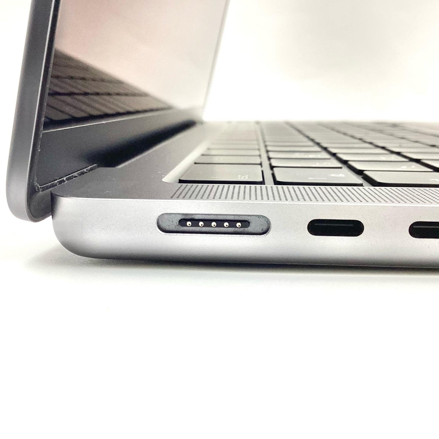 【全額返金保証】【最速発送】Apple MacBook Pro 14インチ 2023 Apple M2 Pro  16GB SSD 512GB スペースグレイ 97% 動作確認済