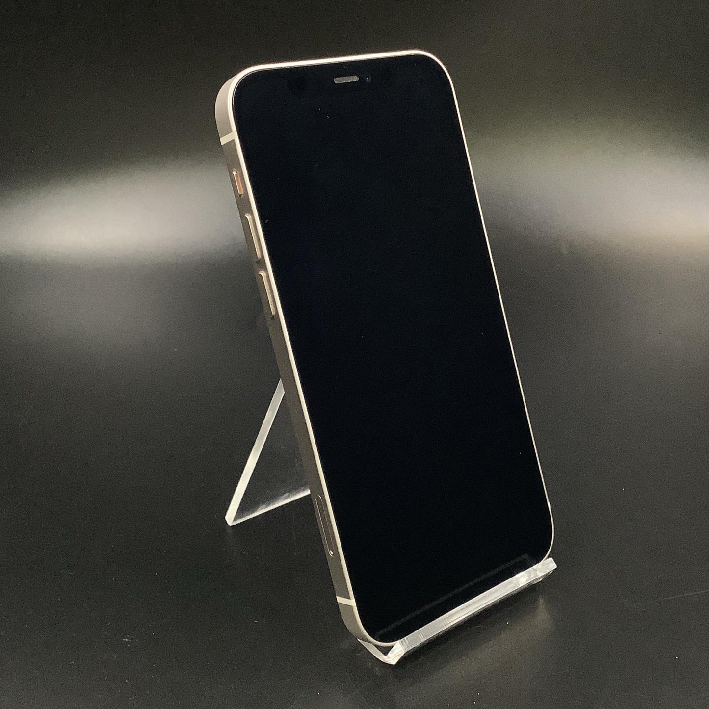 【最速発送】Apple iPhone iPhone 12 64GB ホワイト docomo 白ロム【難有】 81%
