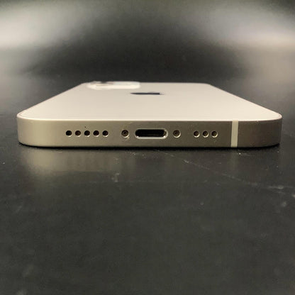 【最速発送】Apple iPhone iPhone 12 64GB ホワイト docomo 白ロム【難有】 81%