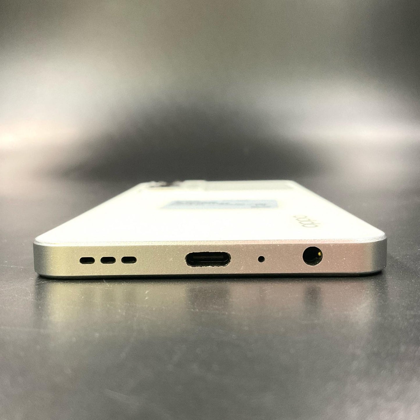 【全額返金保証】【最速発送】OPPO Reno 9 A 128GB ムーンホワイト Softbank A301OP 美品 動作確認済