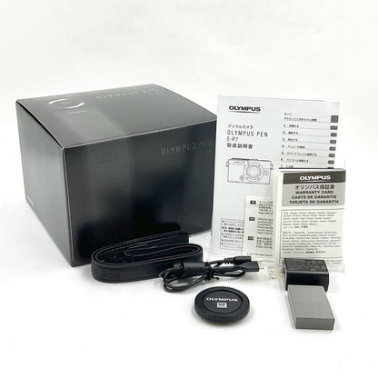 【全額返金保証】【最速発送】OLYMPUS デジタル一眼 PEN E-P7 ボディ シルバー 超美品 動作確認済