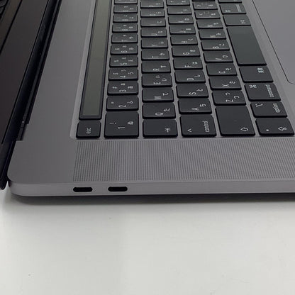 【全額返金保証】【最速発送】Apple MacBook Pro 16インチ 2019 2.6GHz 6コア Intel Core i7 16GB SSD 512GB シルバー 84.2% 動作確認済